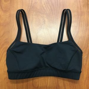 NWOT Lululemon Straight up bra